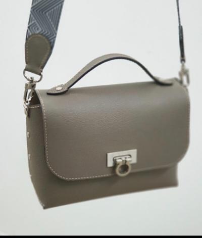 가죽공예(카드지갑과핸드백)